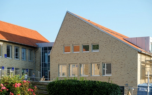 Mittelbau Seitenansicht&nbsp;&copy;&nbsp;architekten  schäfer krause schulz
partnerschaft mbB